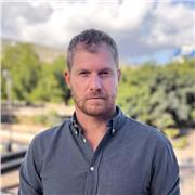 Profesor de inglés online con más de 10 años de experiencia, especialidad en conversación y preparación de exámenes de Cambridge